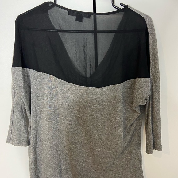 Blouse - Picture 2 of 2